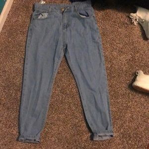 Mom jeans